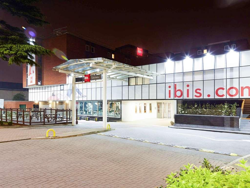 Hotel Ibis London Heathrow Airport Hillingdon Exterior foto